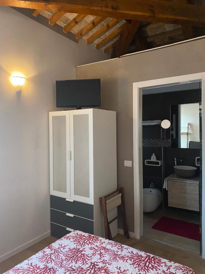 ホテル A Casa Di V-Ale トレヴィーゾ エクステリア 写真