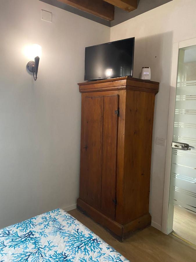 ホテル A Casa Di V-Ale トレヴィーゾ エクステリア 写真