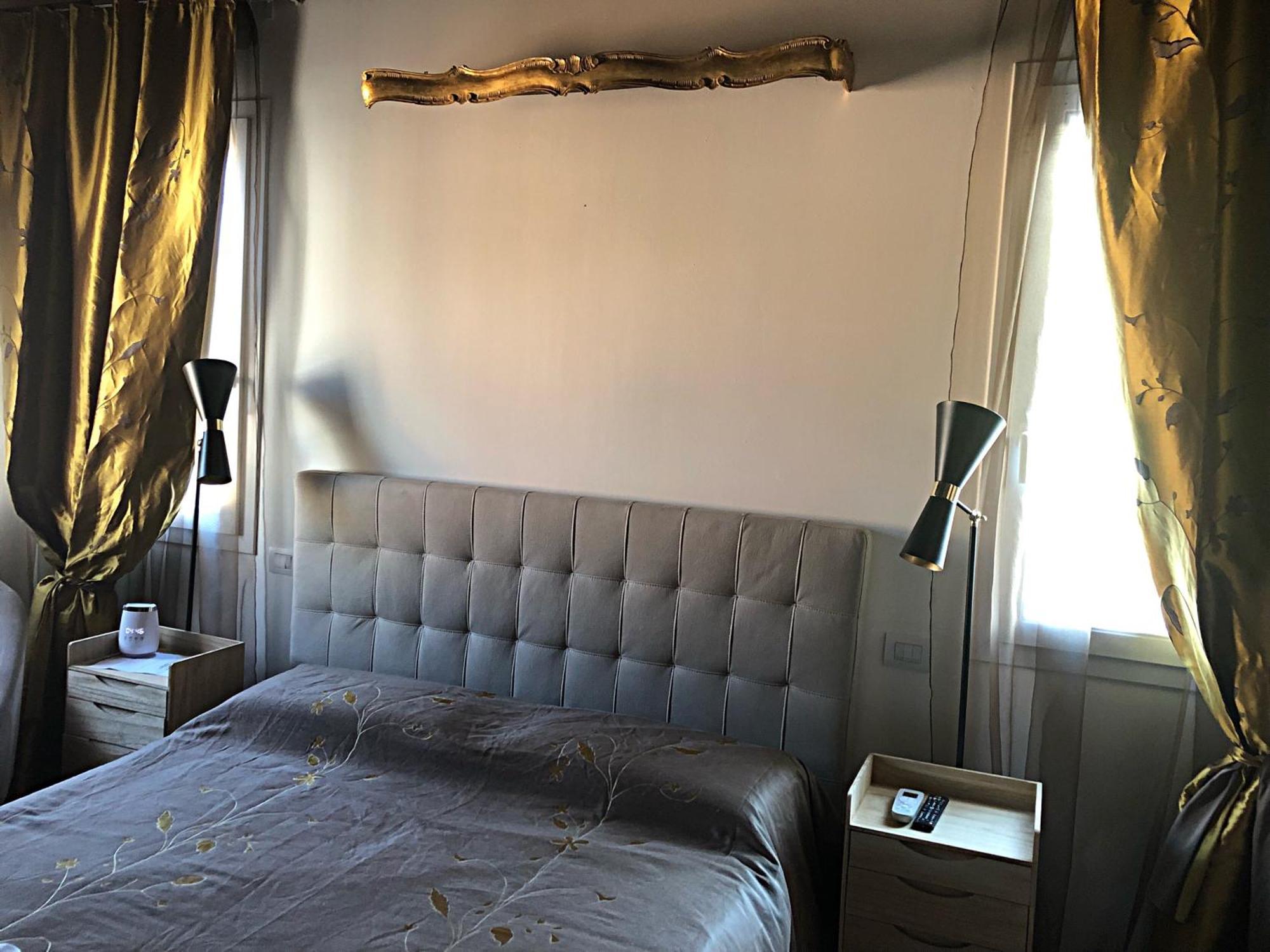ホテル A Casa Di V-Ale トレヴィーゾ エクステリア 写真